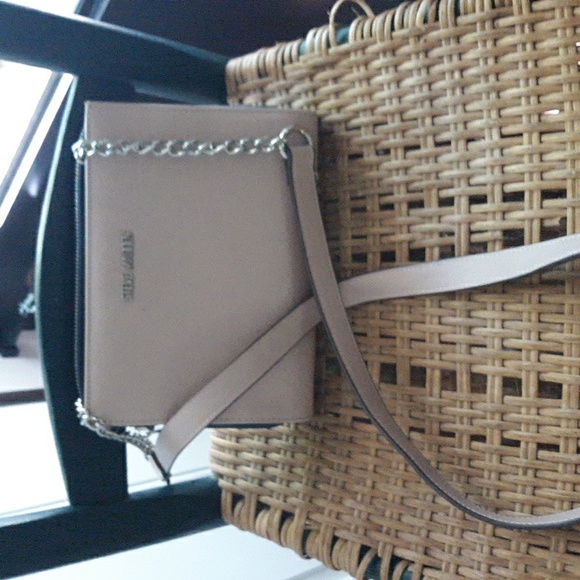 Steve Madden Handbags - NWOT STEVE MADDEN crossbody bag